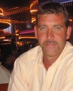 Man, 57. singlewaitin