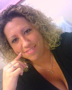 Woman, 47. BrownEyedAn077