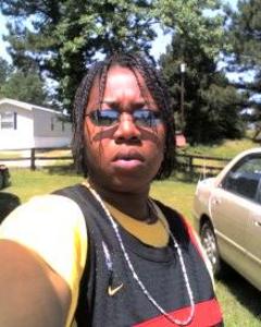 Woman, 47. REEREE05