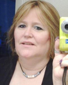 Woman, 60. Elizabeth7180