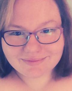 Woman, 38. HollyBeth