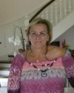 Woman, 65. eliz_barber