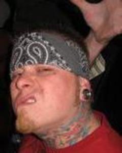 Man, 48. tat2U420
