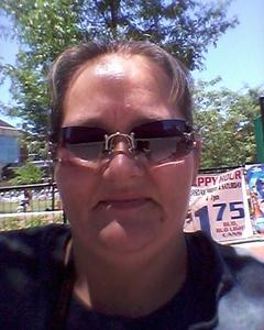 Woman, 48. Kris376047