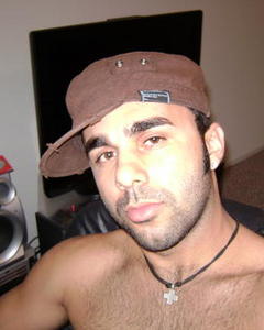 Man, 39. brasilenho