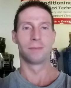 Man, 43. kdleonard