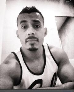 Man, 37. Robert864114