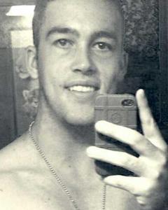 Man, 33. kamron3526