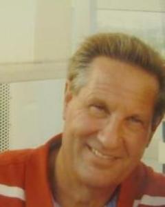 Man, 65. chefseve