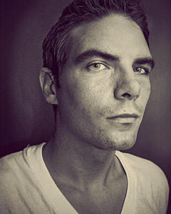 Man, 45. adoho