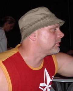 Man, 61. jag6981