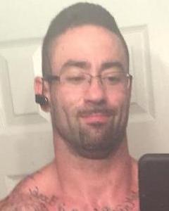 Man, 46. 785_215_0639