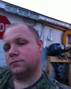 Man, 44. Shore_man