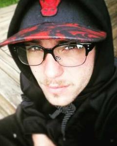 Man, 37. Phif3