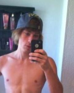 Man, 31. Zach151420