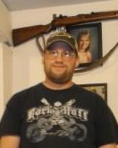 Man, 48. gunbuilder