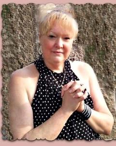 Woman, 68. Rayray523