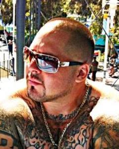 Man, 43. Papi2093478