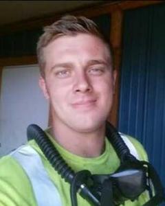 Man, 31. Hooper345768