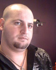 Man, 38. aladen111
