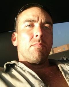 Man, 41. hornylakedog
