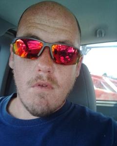 Man, 43. timb7857