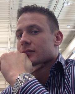 Man, 39. Jt1237568
