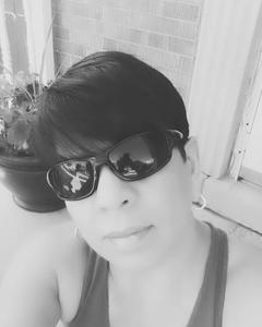 Woman, 60. Lovetolaug4045