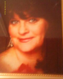 Woman, 57. COUNTRY5722