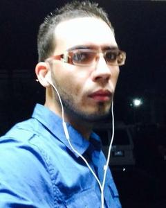 Man, 35. Shark27131800
