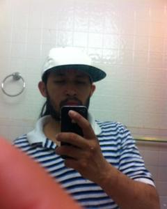 Man, 32. Eme8588