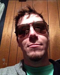 Man, 36. Tag_along