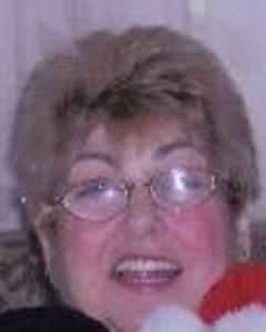 Woman, 77. ROOSTER07901