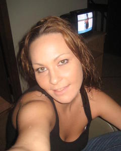 Woman, 42. Militarywife
