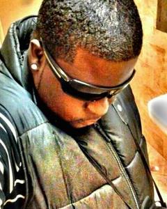 Man, 40. DjYayo