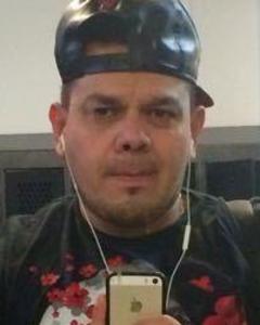Man, 40. OskRndros