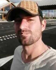 Man, 44. rennat