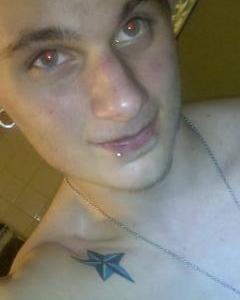 Man, 33. theroniv