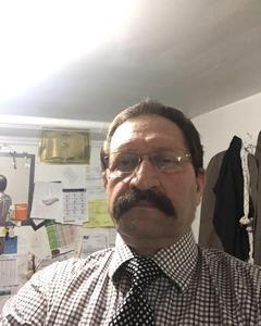 Man, 72. Aghakhan5352