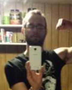 Man, 34. bassplayer2470