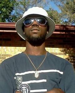 Man, 34. A1_santana