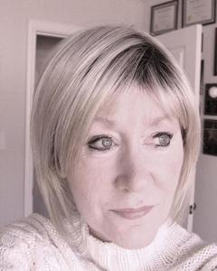 Woman, 77. Tabby903256