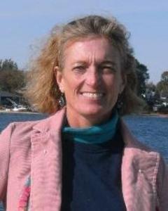Woman, 65. 824427