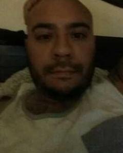 Man, 40. Petermed