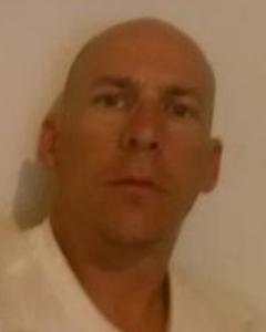 Man, 51. natvtexn01