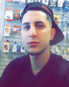 Man, 34. moemoe7742