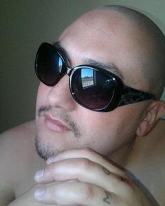 Man, 43. BUSTOS980