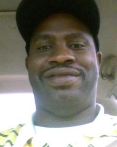 Man, 44. Carlos19807051