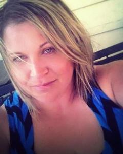 Woman, 45. Lauren8128