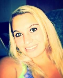 Woman, 32. countygirl92
